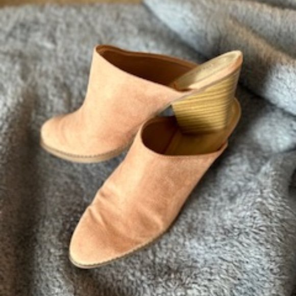 Old Navy Mule Booties Womens size 7 Dusty Pink - Picture 1 of 5